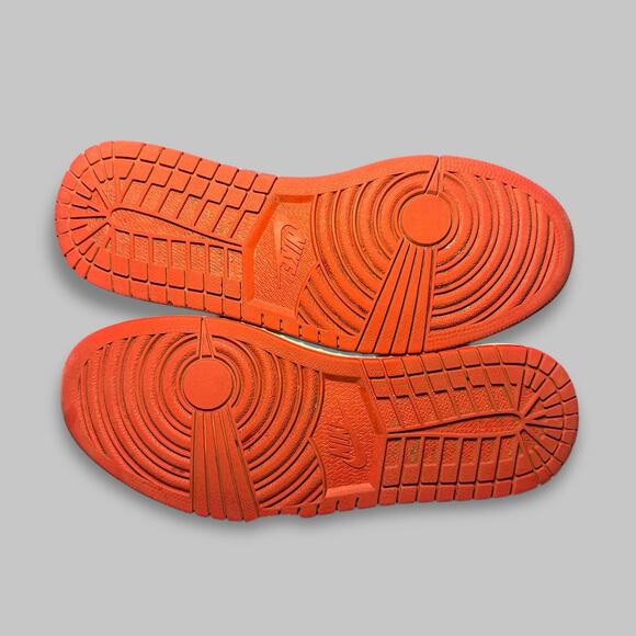 Air Jordan 1 Low “Bred” Black Red Men’s Sneakers - Size 8 - Picture 6 of 8